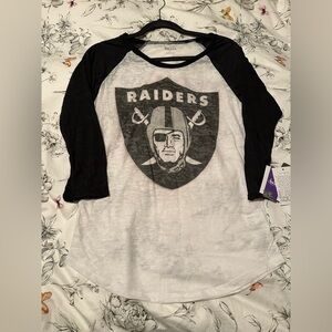 Touch by Alyssa Milano Black and White 3/4 Sleeve Tee